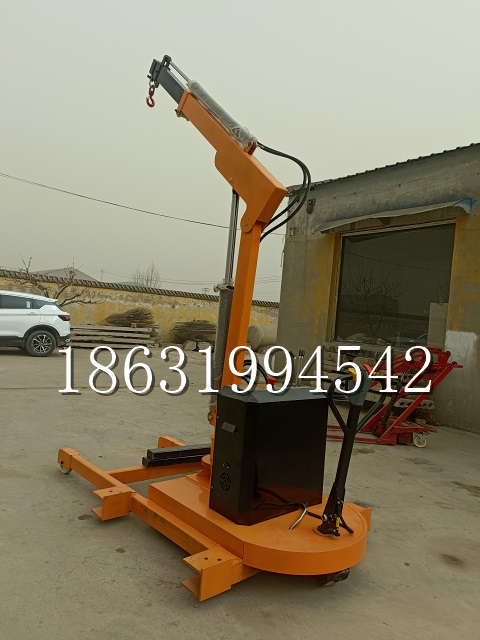 察哈尔右翼中旗厂家供应自制随车吊 12吨随车吊 自卸式随车吊 12吨随车吊起重机